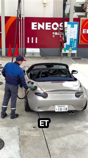 Le Japon a les meilleures stations-service ⛽️ 🤯 (@gs.miatas sur IG) #shorts #japon #livinginjapan