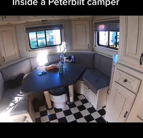 Inside a Peterbilt Motorhome #truck #trucks #goals #motorhome