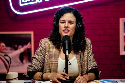 Luisa María Alcalde defiende Ley de Telecomunicaciones