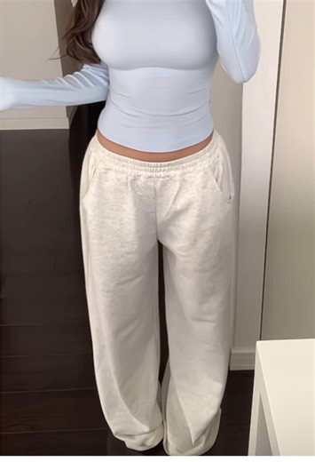 The Best Baggy Sweatpants Styles for Comfort