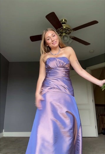 Indulge in Unpredictable Fun of Senior Year Prom