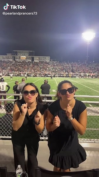 First game day mood🥳🏈😜 #footballszn #drillteam