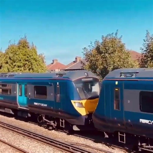 Southeastern Class 707 Train
