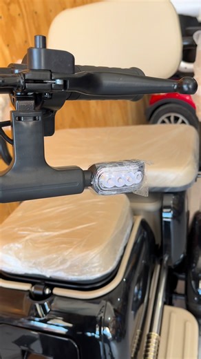 2.3M views · 20K reactions | Triciclo elétrico Big tri! Gostou? Fale agora com nossa equipe e conheça todos os nossos modelos elétricos! (21) 99550-7788 Contato na bio. | Supra Bike | Facebook