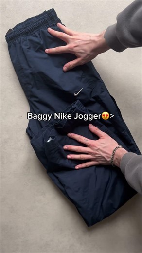 Do you rate baggy nike joggers?🗣️ #tracksuit #fashion #baggy #jogger #styleinspo