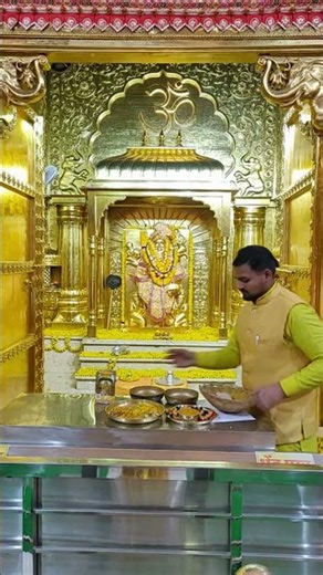 सतीश पाल जी, मुक्तसर, पंजाब, वालो के लिए बृहस्पति धाम मंदिर, जयपुर में मनोकामना टोकरी चढ़ाई गयी है |