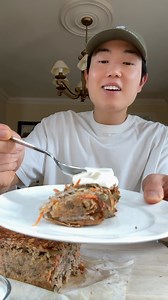 122K views · 21K reactions | for all my carrot cake people 凌 Ingredients: - bananas (2) - oats (2 cups) - protein powder (1 scoop or 30g) - baking powder (1 tsp) - carrot (1) - milk of choice (2 cups) - optional: cinnamon, nuts/seeds, honey Frosting ingredients: - greek yogurt (1/2 cup) - cream cheese (2 tbsp) - honey/maple syrup (as much as desired) | James Bok | Facebook