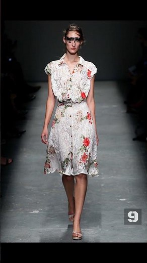 Vivienne Westwood Los 70s (Glamour, Disco, Punk) Runway Fashion Show #Shorts
