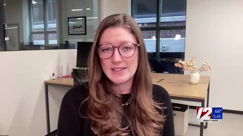 Expert: Now is the time to finalize your holiday travel plans