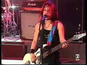 L7 - Οn My Rockin Machine - Andres [Live]