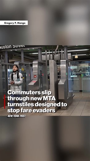 The MTA’s new subway gates are already getting blasted as “easy to beat” — as even an elderly man with a cane was spotted easily skipping the fare at a Manhattan station on December 29. Tap the link in bio for more details.