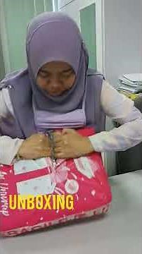 Unboxing Microsoft Surface Pro 7