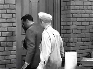 I Love Lucy - TV Blooper - Fred Mertz Visible Off-Set