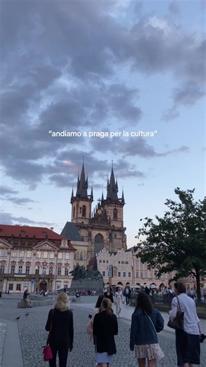 Explore Nightlife in Prague: A Cultural Adventure