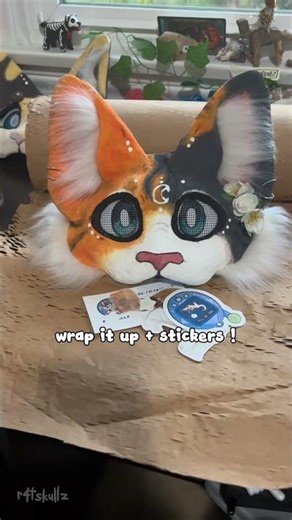 packing the calico mask !! ‪@f0xx_k1t‬ // #notatherian #notforsale #therianmask