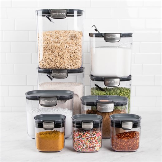 The Progressive ProKeeper Baker’s Storage Set is a baker's DREAM! 💙 SHOP online: https://container.store/48fr2Kz Product features: *️⃣ The perfect set for holiday baking or to gift to the baking lover this holiday season. *️⃣ Airtight silicone gasket seals to preserve freshness. *️⃣ Exterior measurement markings. *️⃣ Dishwasher-safe. *️⃣ Set of five keepers with four accessories: flour with leveler, tablespoon, brown sugar terracotta disk, and removable shaker. #TheContainerStore Video by: @hey