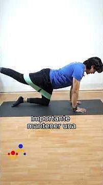 4 ejercicios efectivos con liga para fortalecer y tonificar los glúteos