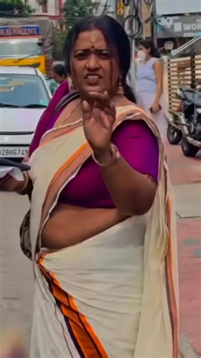 MalluGlamOfficial on Instagram: "ഫോളോ ചെയ്യാൻ മറക്കല്ലേ 💜 #malluviral #malluactress #malluactressgallery #actresslife #mallugirl"