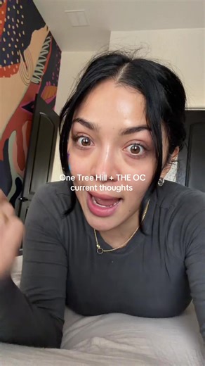 Watching one tree hill the OC for the first time thoughts.. I know I’m so late to the party 😭😭🙈🙈