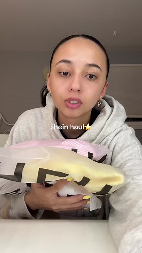 Colorful Shein Haul: Cute Summer Clothes and Outfits - Review & Try-On