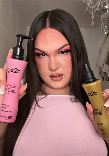 Perfekt geglättete Haare mit got2b Produkten