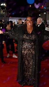 The icon that is Alison Hammond using our Glam Bot at the 2021 Pride of Britain awards... 💫 TSB The Mirror | The Pride of Britain Awards