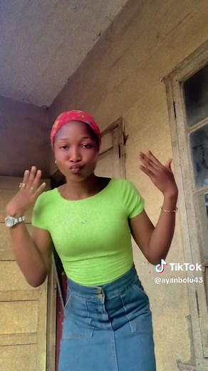 Rate my dance🧡💋crop top@Damsel Empire collections order yours now💓😍#gangangirl