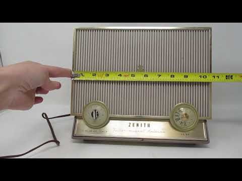 Testing The Vintage Zenith Tube Radio AM Filter Magnet Antenna F615