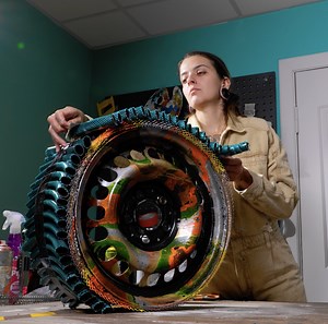 20K views · 25 reactions | Give old tires a new life with this genius recycling idea | 5-Minute Recycle | Facebook