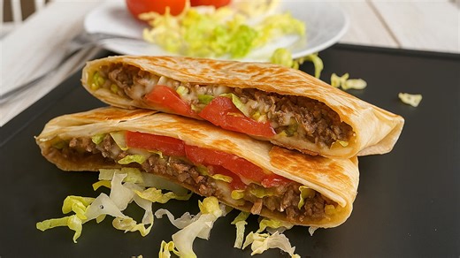 Global Flavors in Your Kitchen: 6 Best Homemade Wrap Recipes (Chicken, Beef, Veggie)!