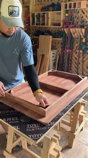 the easiest and quickest floor table idea to make #woodworking #wood #diy