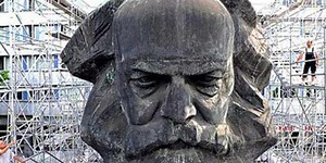 Marx inspira musical en China