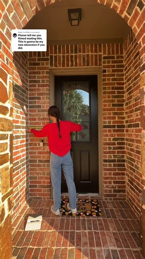 Before we start my Christmas decor projects for this year, I wanted to share my gingerbread house project from last year! I'll be sharing this whole project over the next few days and then sharing my other Christmas projects, so make sure to follow along so you don't miss anything! #christmasdecor #christmas2025 #christmasdiy | Jazlynebaybee