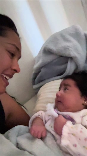 Mamá enamorada de sus hijos, Mya y Dylan