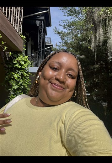 Spring Breakers: Secret Party Vibes