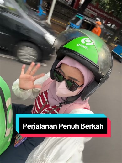 Sobat LinkAja, perjalanan kita mungkin sebentar, tapi bagi mereka itu sumber penghidupan. Yuk sisihkan sedikit lewat menu Voucher & E-Wallet di LinkAja & LinkAja Syariah. Karena setiap kebaikan yang kita beri, kadang bisa kembali dalam bentuk senyuman atau jadi bonus saldo berkah. 🌙 Semoga yang kita beri hari ini jadi kebaikan dan berkah untuk mereka. #BukaBerkahRamadan #BeresPenuhBerkah Customer Service: livechat.linkaja.id