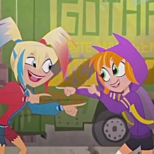 Batgirl y Harley Quinn: Amistad Heroica