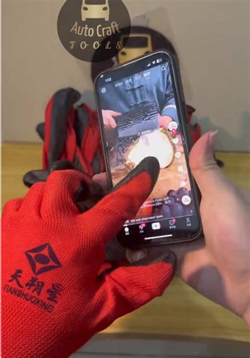 Top Hand Gloves for Mechanics: Essential Auto Craft Tools