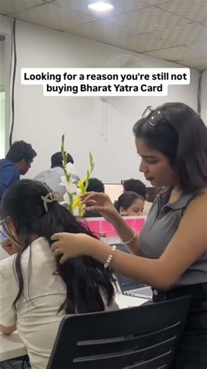 One card to rule all metros? 🚇 get the Bharat Yatra Card on blinkit!
