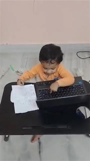 cutest software developer 😍#funny #shorts #trending #trendingshorts #kids