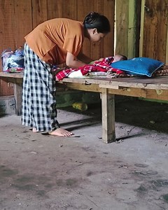 2.3K views · 20 reactions | Against All Odds A Single Mum’s Hard Work to Support Her little kid | Devon Wenke | Facebook