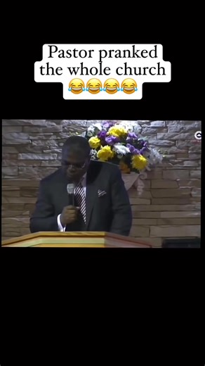 1.9K views · 32 reactions | Pastor pranks the whole church 藍 | Prophet Frank PHD | Facebook