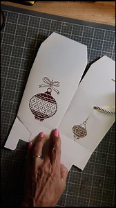 3 comments | I decorated these cute boxes for cookies or candies using Chalk Couture stencils and chalk paste — perfect for gifting holiday treats! Kink to supplies in comments #ChalkCouture #HolidayCrafts #ChristmasDIY #GiftBoxIdeas #ChalkPaste #StencilCraft #CraftyChristmas #HandmadeHoliday #DIYChristmasGifts #CreativeSeason | Evelyn’s Crafty Chalk | Facebook