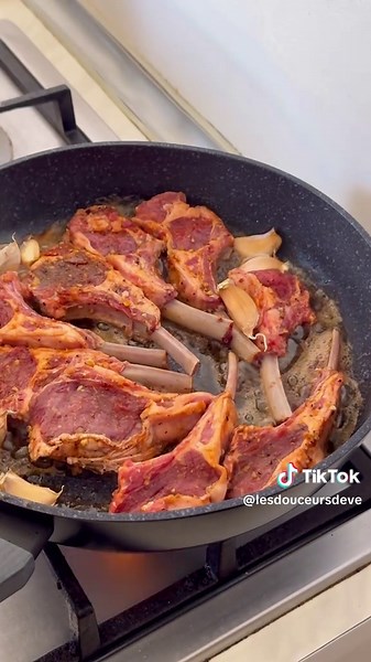 Recette rapide de côtelettes d’agneau fondantes