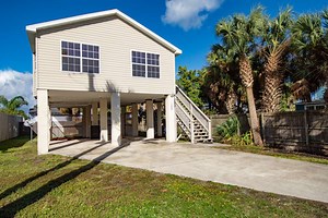 St. Augustine Beach Vacation Rental | Minutes to Downtown Nights of Lights, 600ft from Beach, Walk to Pier, Shops, $300 in Free Tickets! | St. Augustine Beach | Home Rental