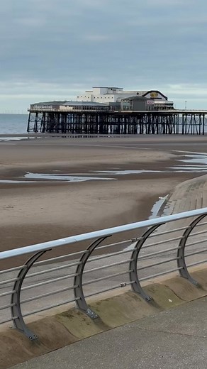 Low Tide at Blackpool Beach #hilightseveryonefollowers | Merasol Javier Bradley