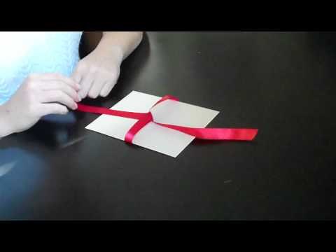 How to Tie a Bow for your wedding invitations