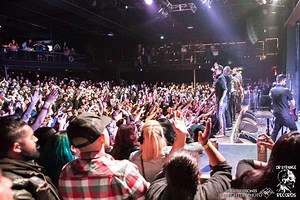 8 KALACAS - NUESTROS MUERTOS LIVE MUSIC VIDEO | 8 Kalacas