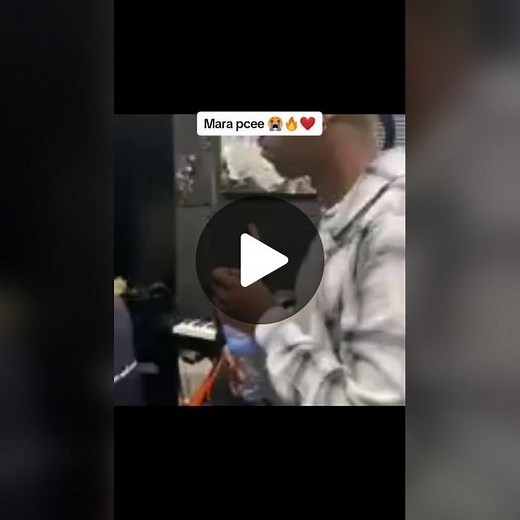 Piano hub (@piano.hub8)’s videos with original sound - Piano hub