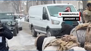 Agent sprays protester in Minneapolis in the face with chemicals while he’s being restrained